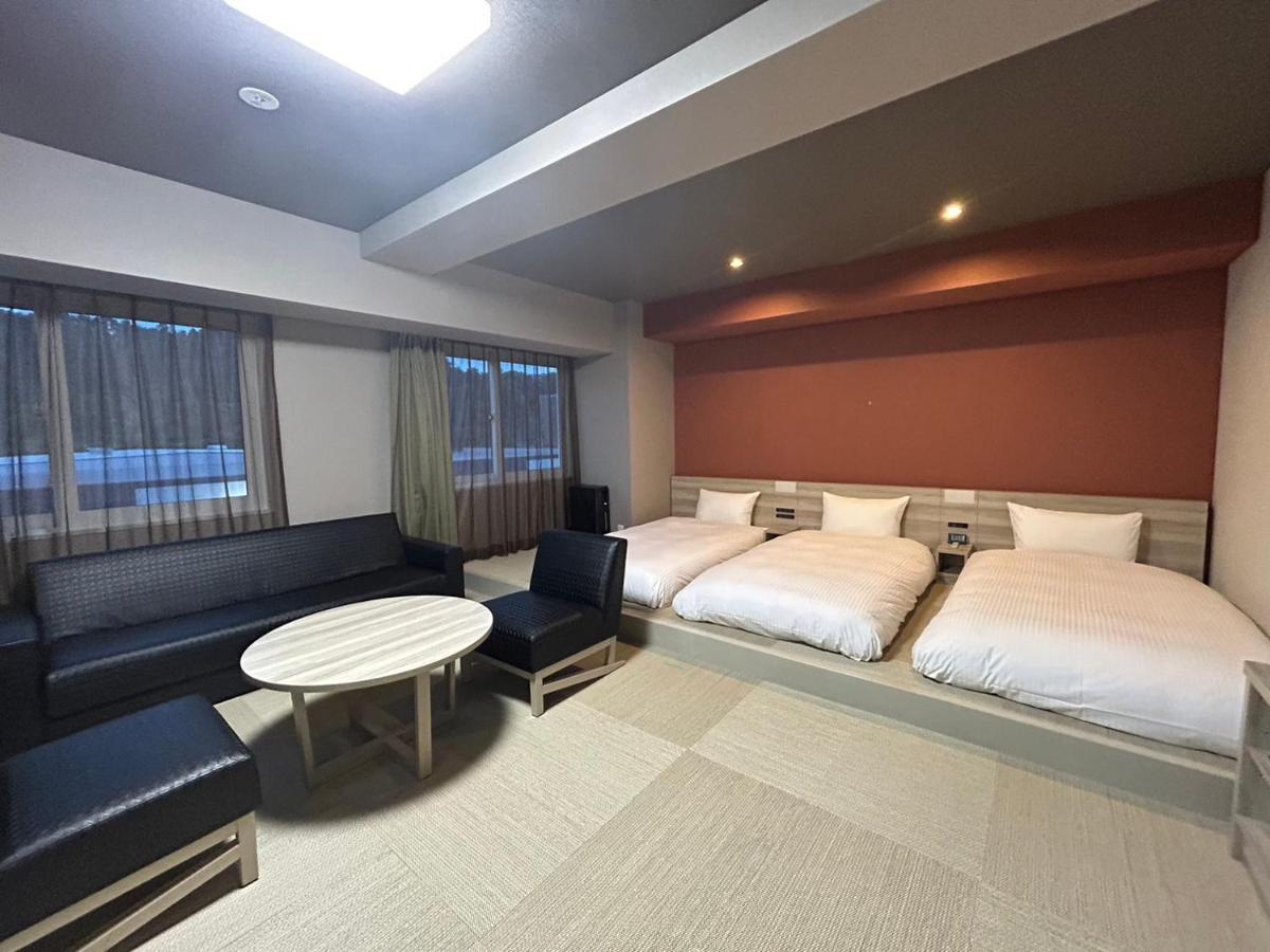 Hotel Route Inn Grand Chichibu Bagian luar foto